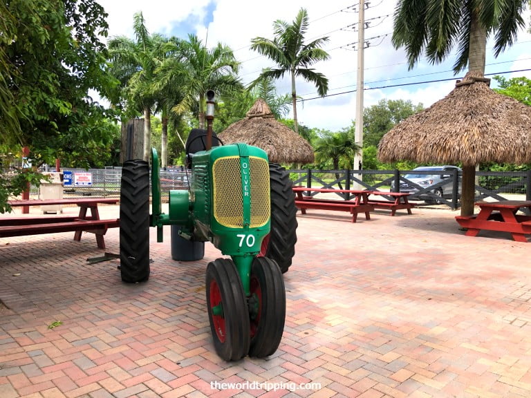 Exhibits of vintage tractors in Robert is here