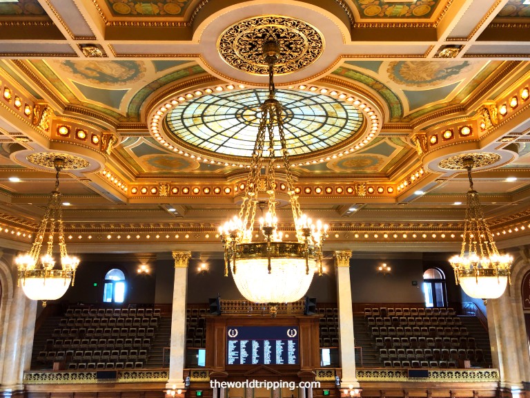 Chandelier in Assembly house