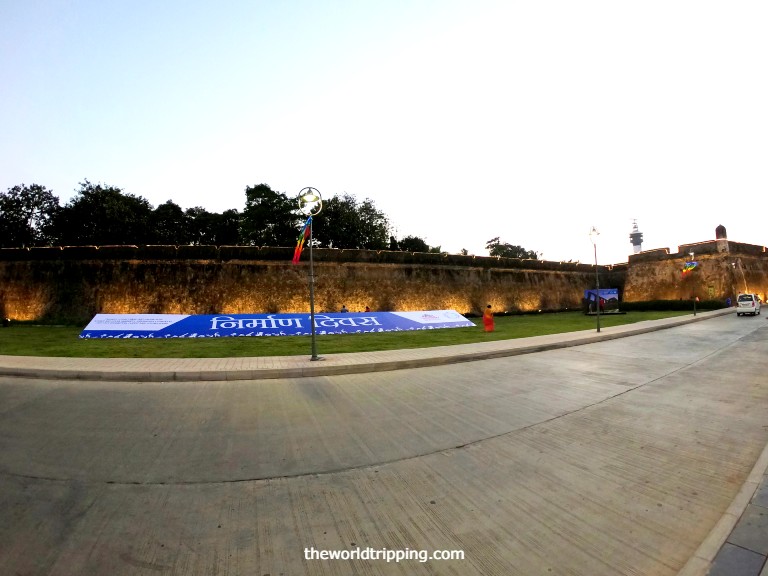 Moti Daman Fort wall compound