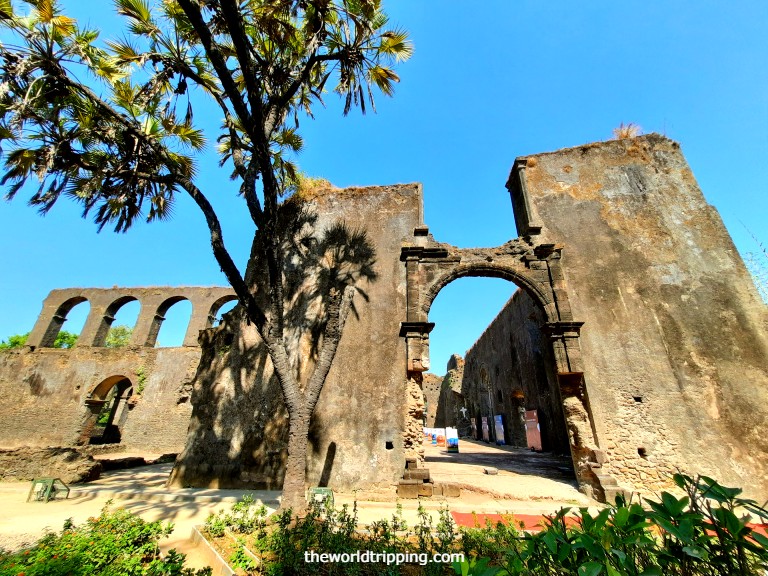 Dominican Monastery is a proven example of Portuguese architecture