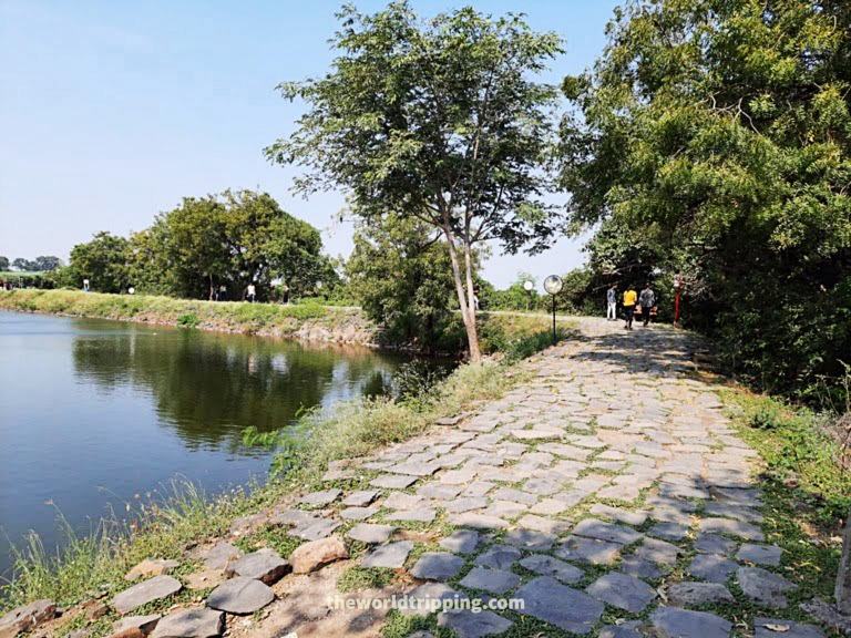 Ramdara Temple Lake Trail