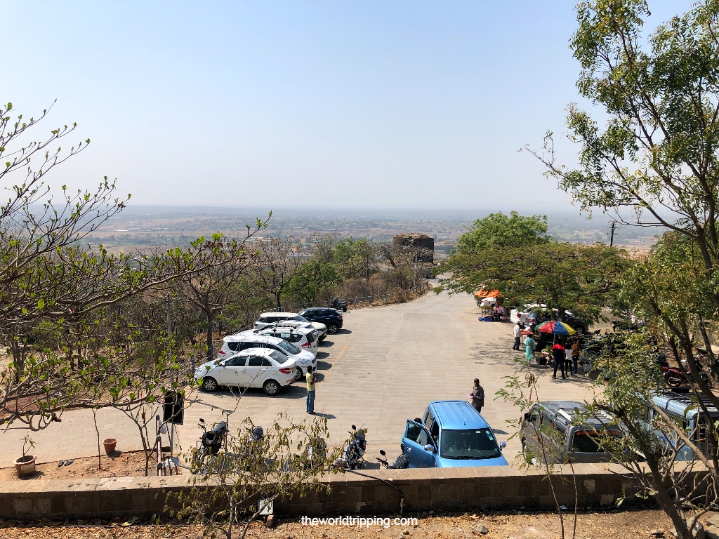 Parking at Bhuleshwar Temple