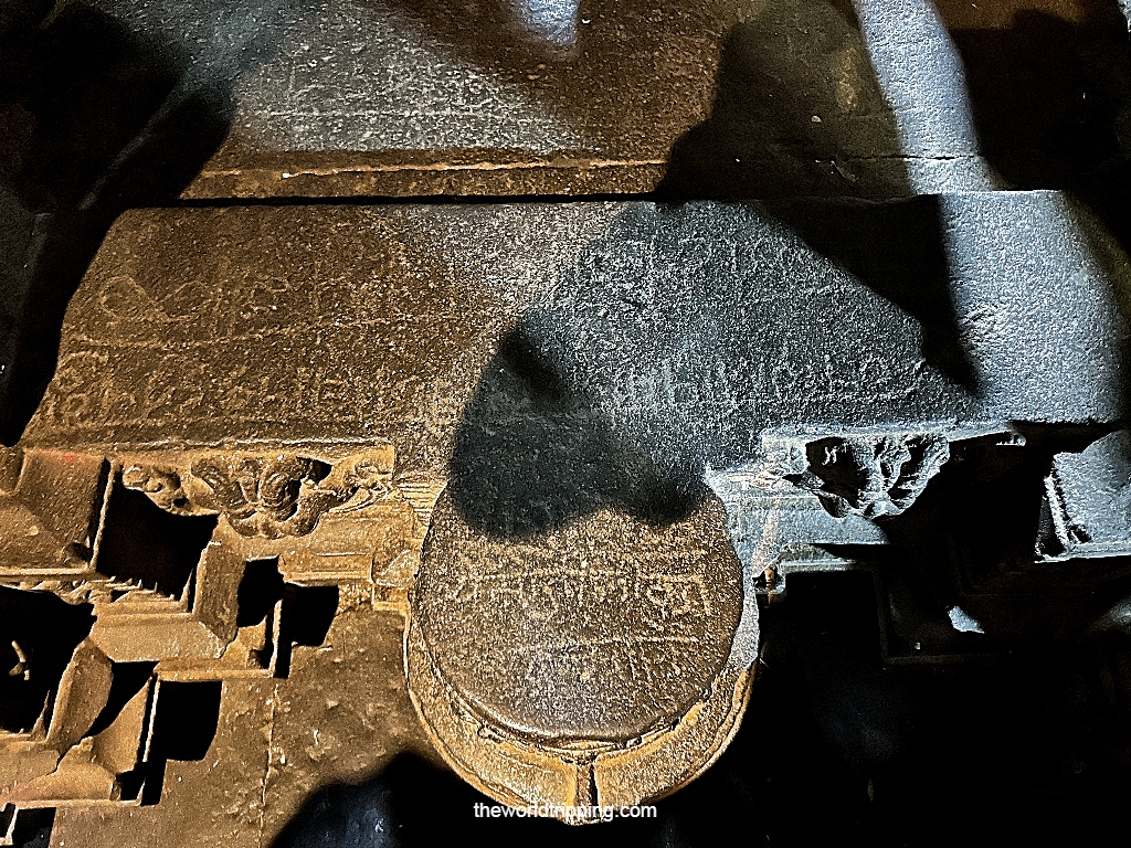 Inscriptions at Bhuleshwar Temple